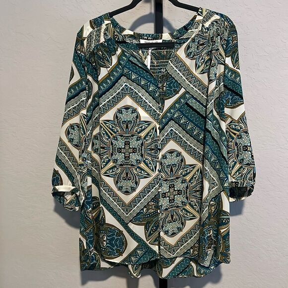 Rose+Olive Blouse - Picture 1 of 4